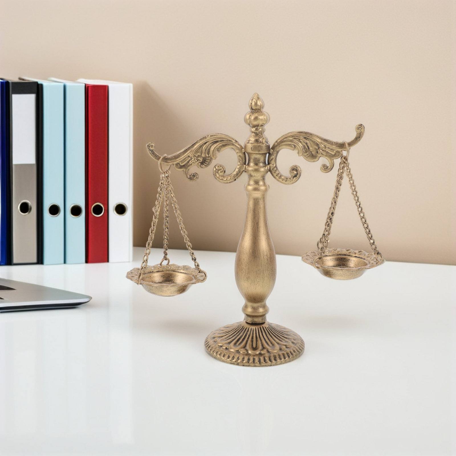 Retro Iron Balance Scale Vinta - مراجعة Home Office With Library وسعره