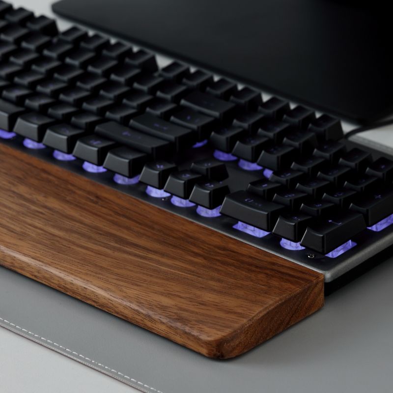Solid Wood Keyboard Palm Rest  - مراجعة Wrist Rest Pad وسعره