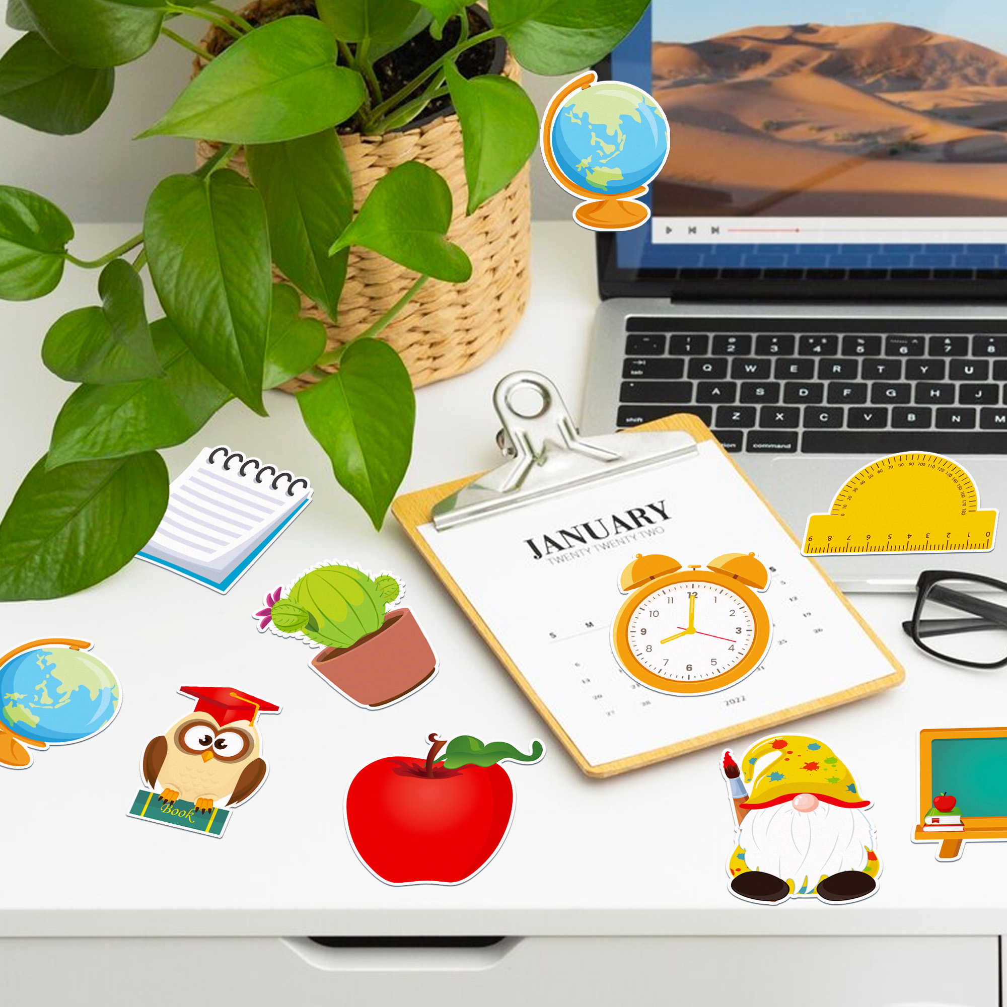 Back to School Theme Self-Adhe - مراجعة Sticky Note Dispenser وسعره
